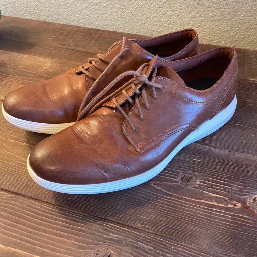 Cole Haan Oxford Grand OS